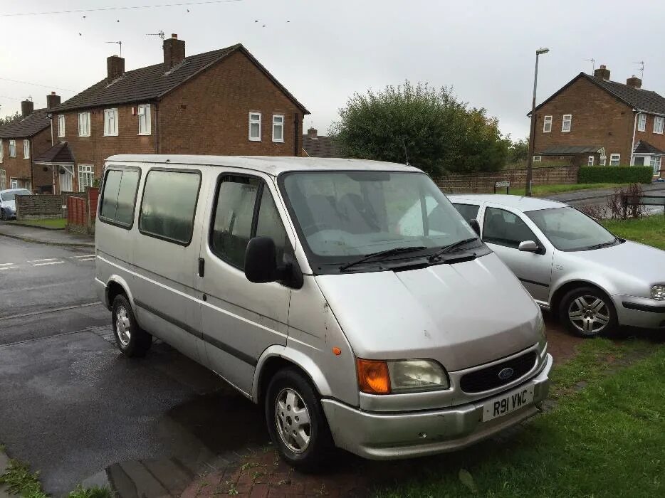 Ford Transit 1998. Ford Tourneo 1998. Форд Транзит Турнео. Форд Транзит 1998 2.5 дизель.