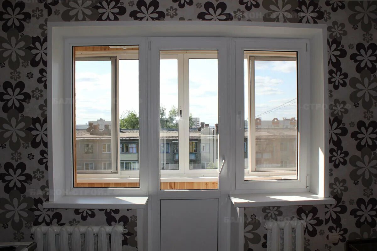Сколько стоят окна в панельном доме. Пластиковое окно. Пластиковые окна в квартире.