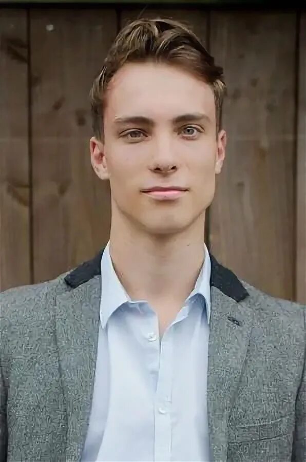 Gregory porter smile ноты. Штаны quiksilver porter 2022. Уоррен эльгорт. Boys porter. Aaron mostofsky.