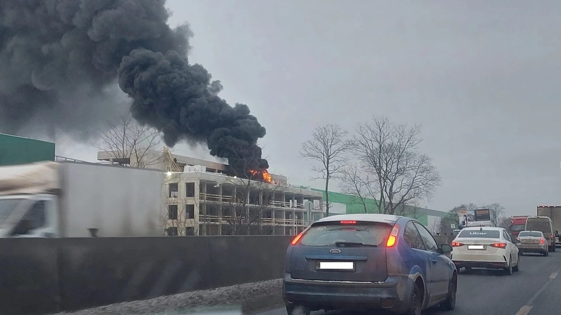 Шушары вайлдберриз сгорели. Пожар в Шушарах. Пожар в Колпино вчера. Горит склад в Шушарах. Сгорел склад в Шушарах.