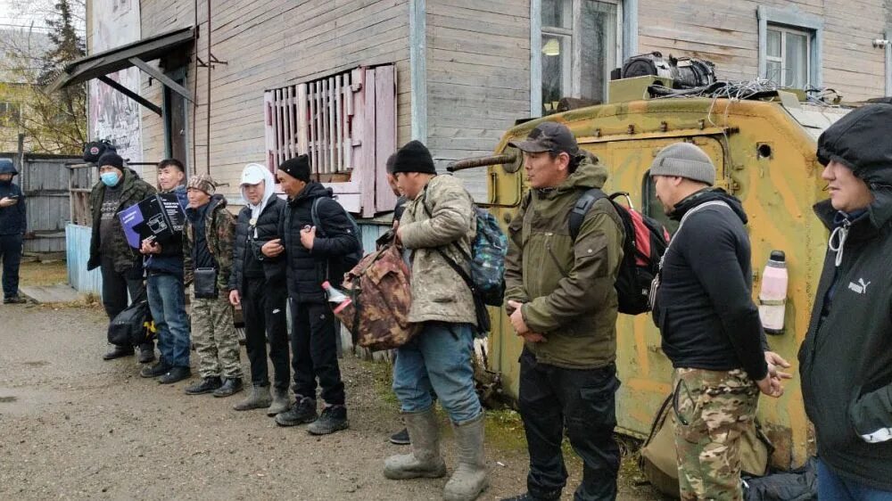 Новости с фронта сегодня 5. Мобилизация в Якутии. Мобилизация в Якутии 2022. Мобилизация в Якутске.