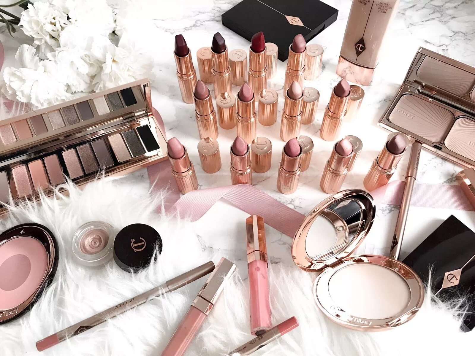 Шарлота тилбори. Тени для век charlotte tilbury exaggereyes. Шарлота тилбори. Шарлота тилбори. Charlotte tilbury макияж.