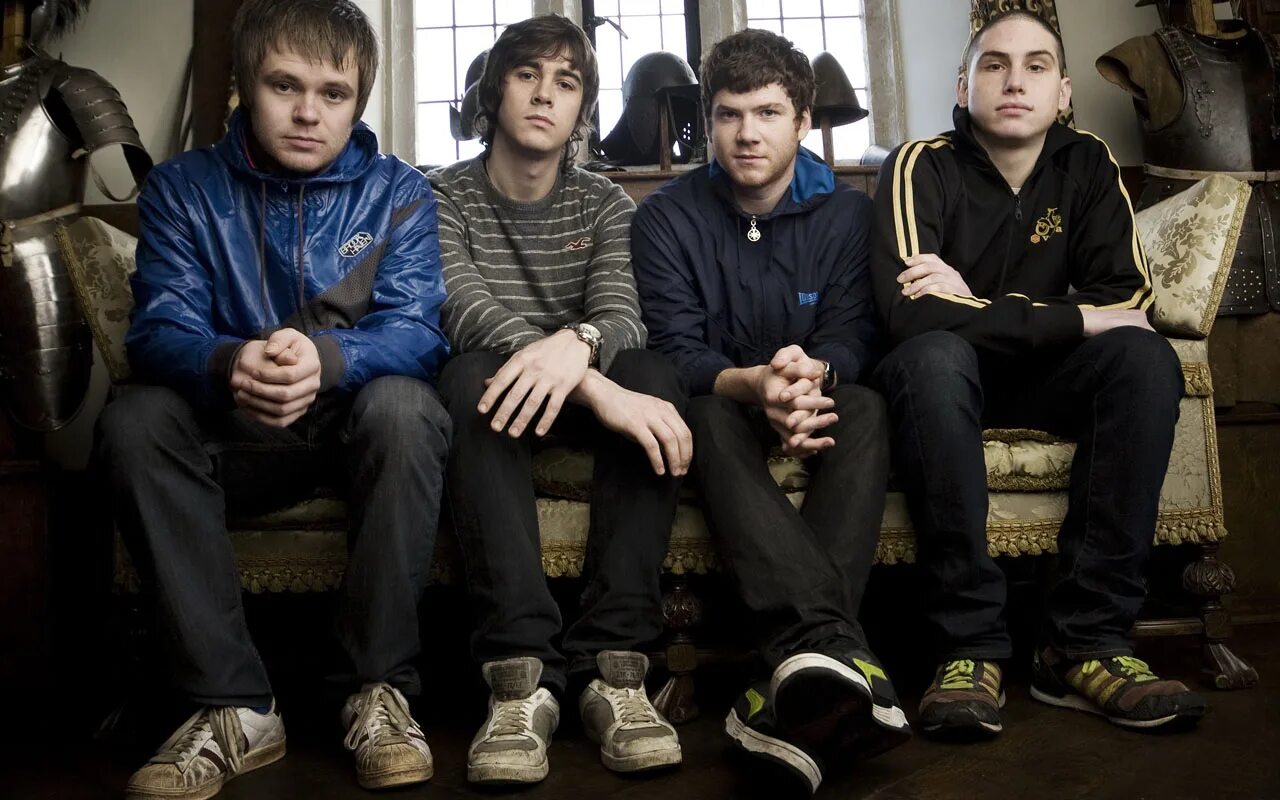 Группа enter Shikari. Энтер Шикари 2007. Группа пацаны. Группа подростков мальчиков.