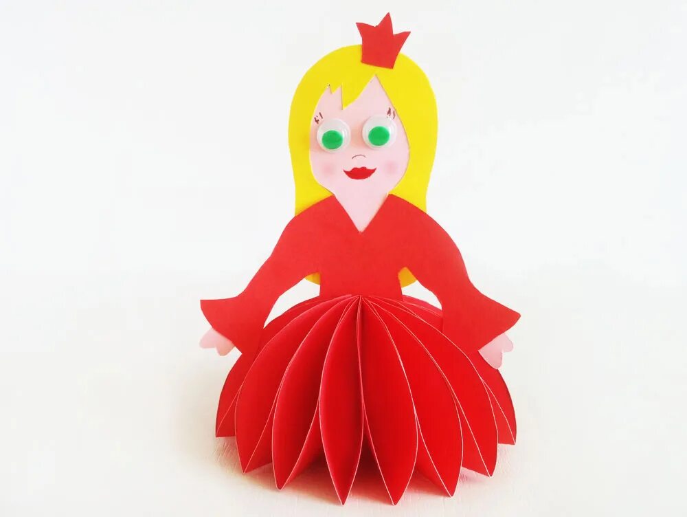 Необычная аппликация. Квиллинг девушка. Поделка из цветной бумамаги. Интересные поделки. Девочки из бумаги своими руками.