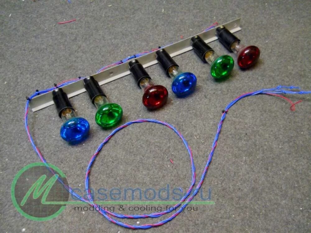 зеркальная лампа е27 r80 цветная. цветомузыка на транзисторах на 220 вольт. гирлянда цветомузыкальная 220/30. цветомузыка лампы накаливания. лампа для цветомузыки е27 40вт.