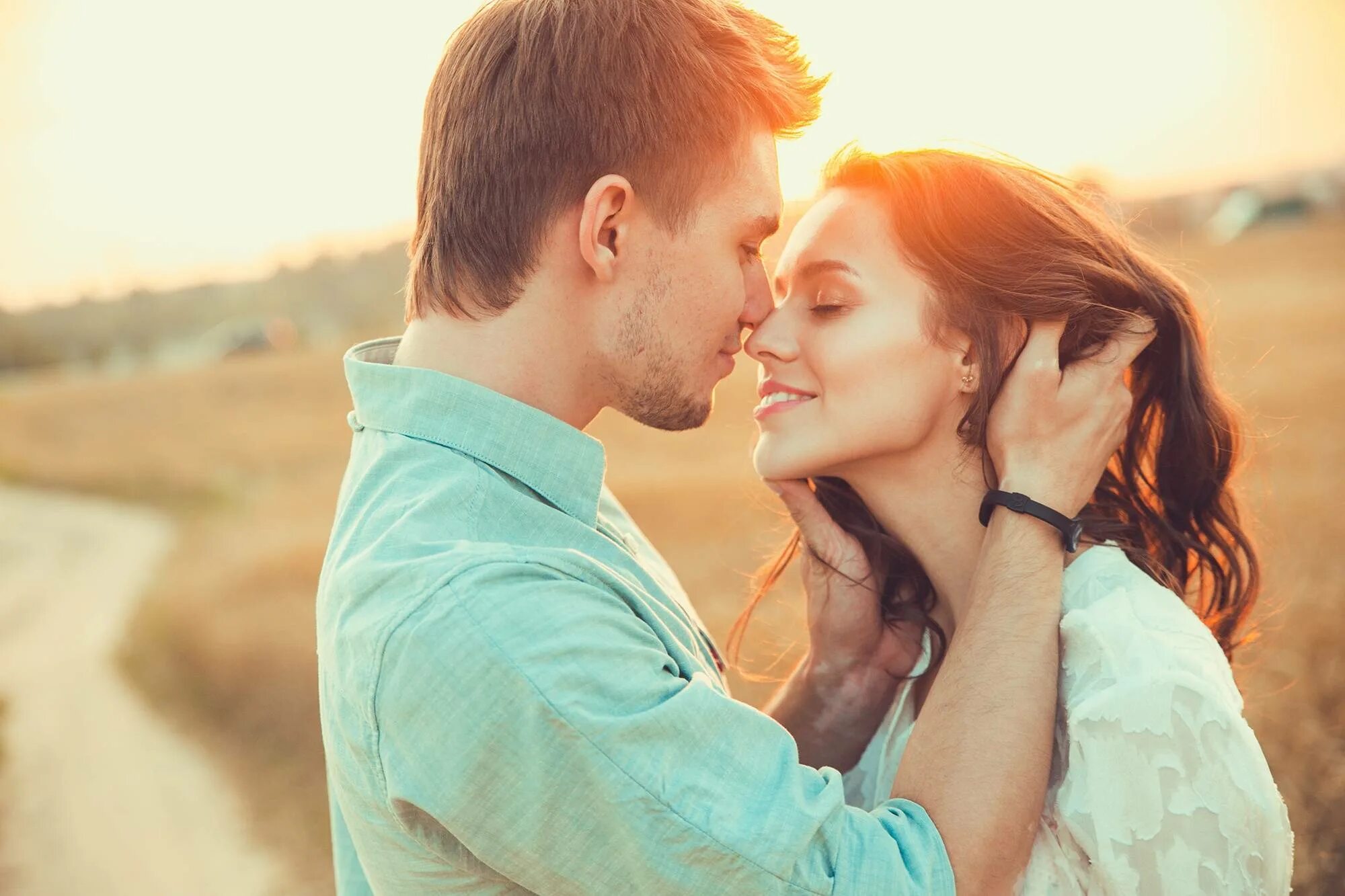 Natural couple. Пара влюбленных. Любовь отношения. Счастливая пара. Красивая пара.