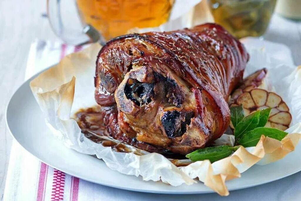 Быстро и вкусно запечь рульку