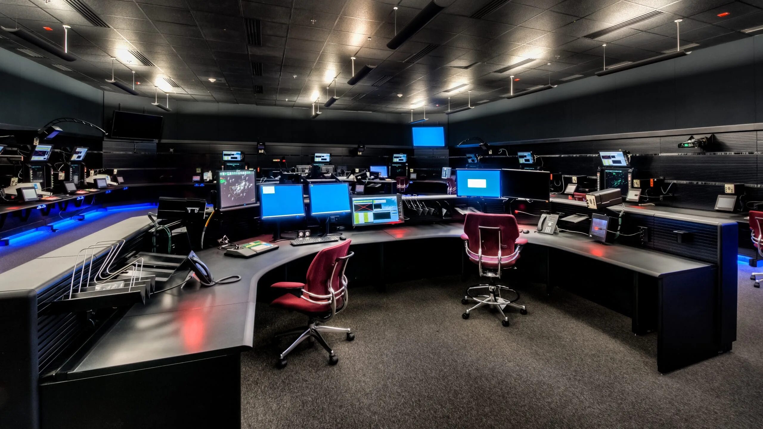 Control consoles. Atc controller. control console. авиадиспетчер. control обои.
