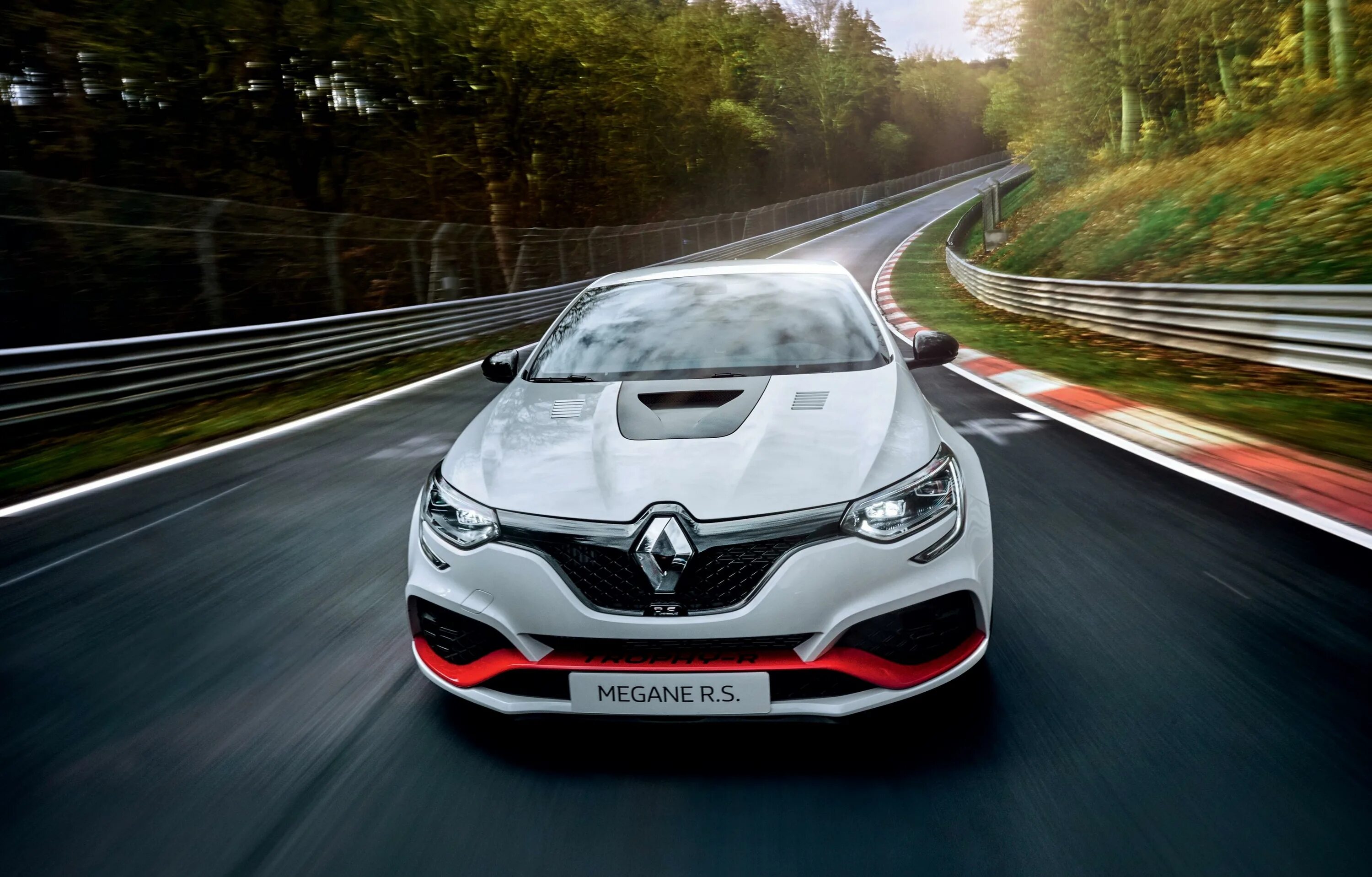 Renault new. Renault Megane RS Trophy-r. Renault Megane RS Trophy. Renault Megane 2019. Megane RS Trophy 2020.