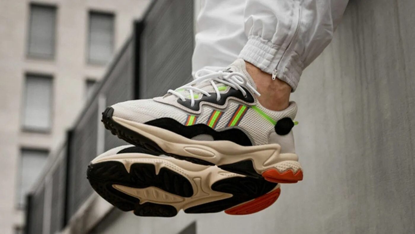 Adidas кроссовки Ozweego. Adidas Ozweego White. Кроссовки adidas Originals Ozweego. Adidas Ozweego 2019. Ремонт кроссовок odincovo