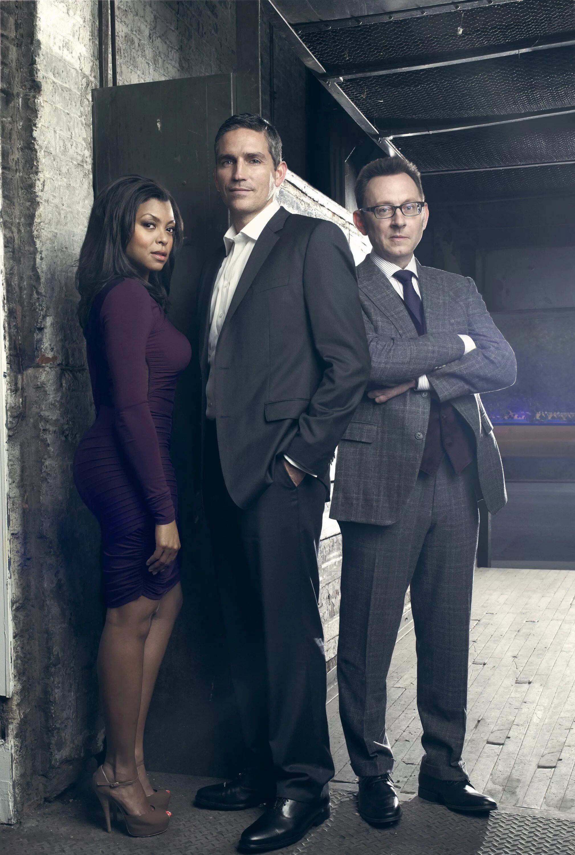 Вне поля зрения сериал. Финч сериал. Подозреваемый сериал. Сериал в поле зрения Финч
