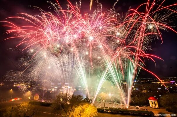 День города улан-удэ 2024. Салют улан удэ сегодня. Салют улан-удэ. Салют улан-удэ. Салют улан-удэ.
