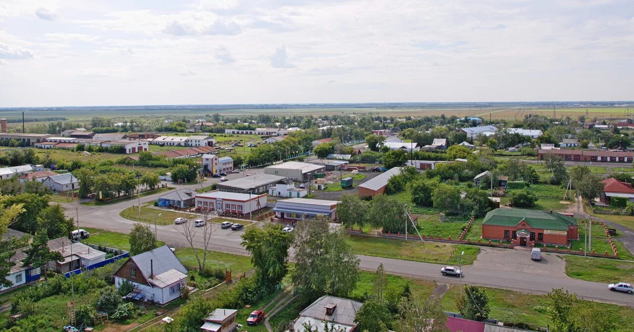 Немецкий национальный район гальбштадт. Алтайский край немецкий национальный район с Гальбштадт. Деревня Гальбштадт Алтайский край. Алтайский край немецкий район село Гальбштадт. Немецкая деревня на Алтае Гальбштадт.