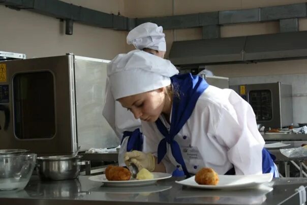 Общепит профессии. Технолог общественного питания. профессия технолог общественного питания. технология продукции общественного питания. техник технолог общепита.