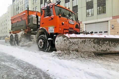 Снегоуборочная машина в москве
