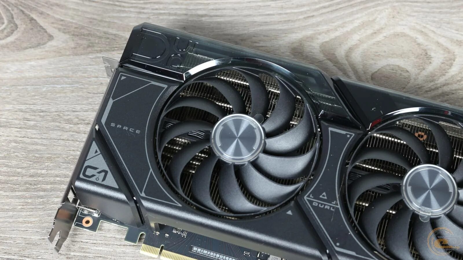 Asus tuf gaming rtx 4070 oc edition