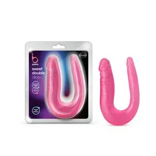 This soft, U-shaped toy flexes and curves, making it ideal for double penet...