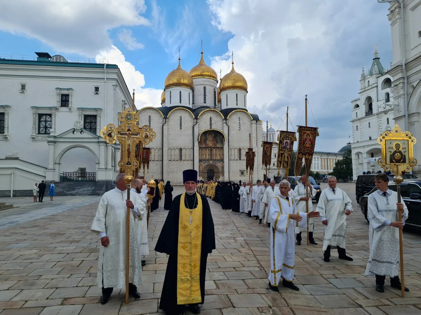 крещение руси 2022. монумент князю владимиру крестить русь. крещение владимира васнецов. крещение руси владимиром. крещение руси.