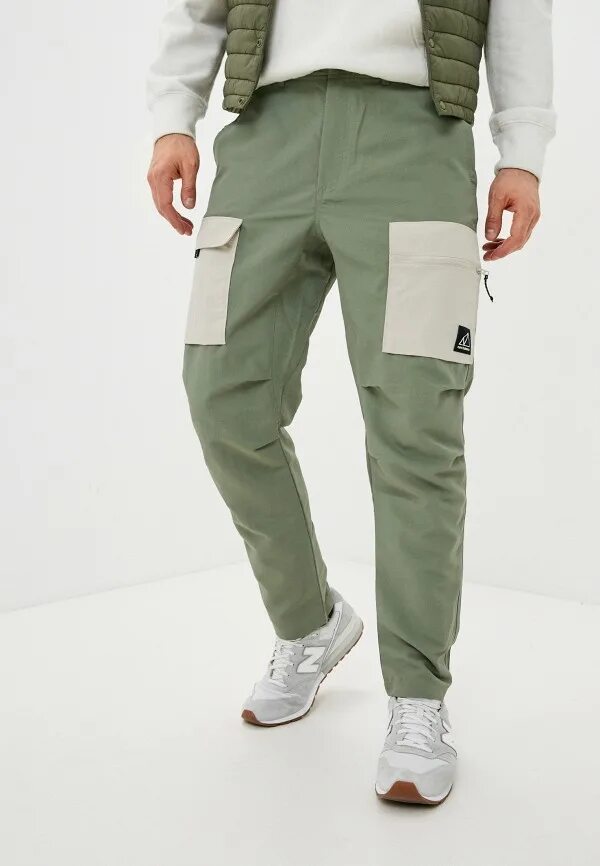 Штаны new balance. Штаны New Balance Cargo. Брюки NB all Terrain Cargo Pant. Брюки New Balance mp91507. New Balance all Terrain брюки.