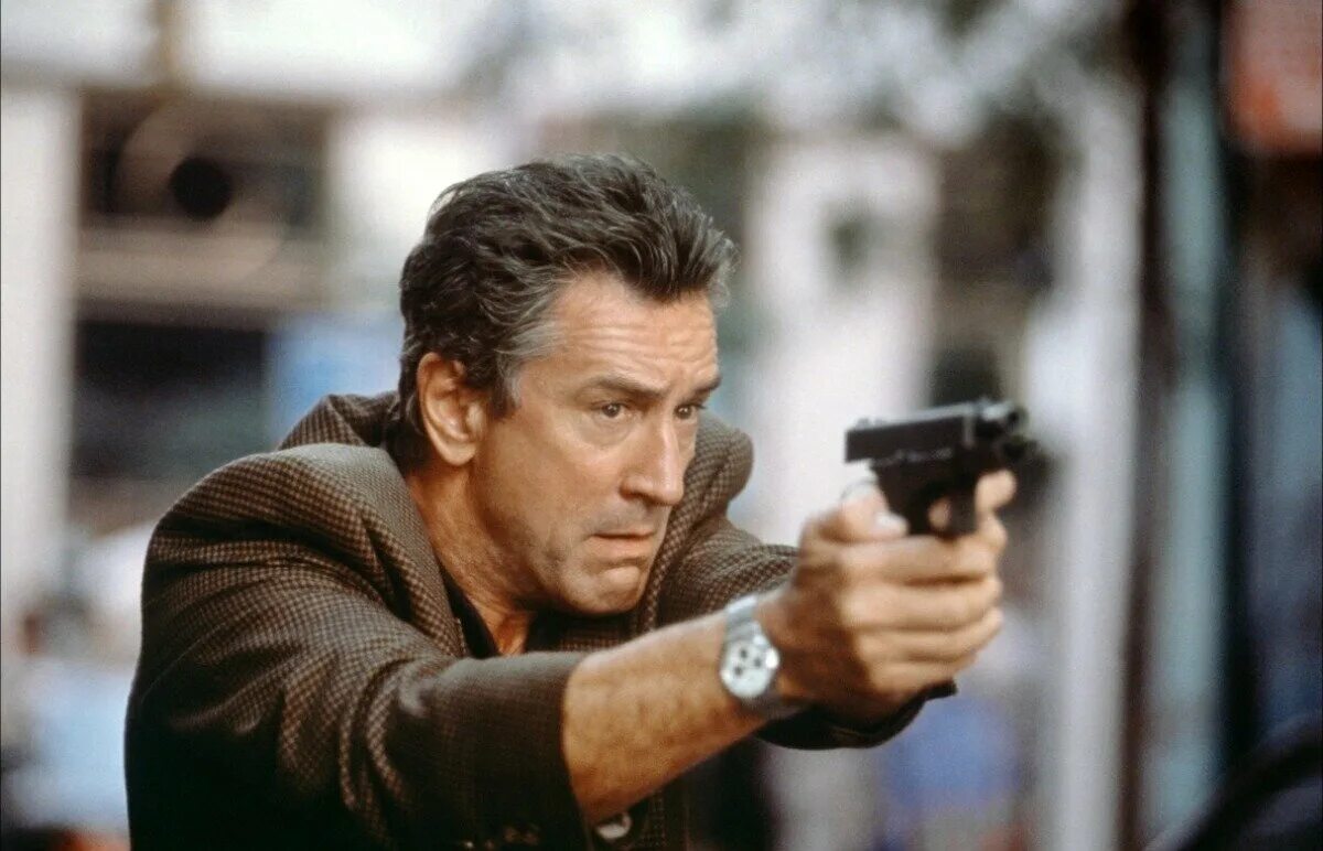 Movie 15. Movie 15. стив бонджорно 15 убийств. 15 минут славы постер. Movie 15.