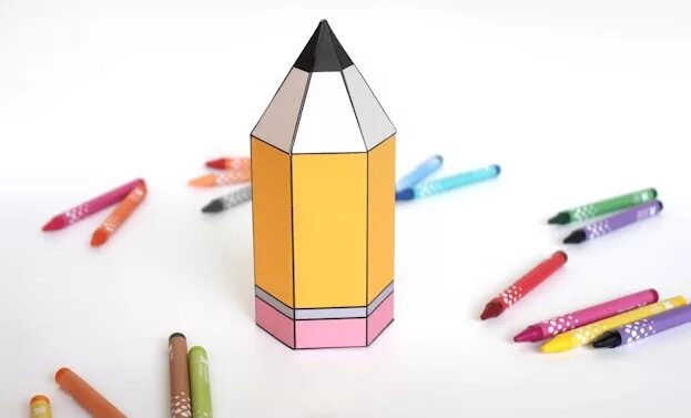 Цветные карандаши из картона. Пенал для карандашей из бумаги. Закладка карандаш. Оригами закладка-карандаш схема складывания. Карандаш из картона.