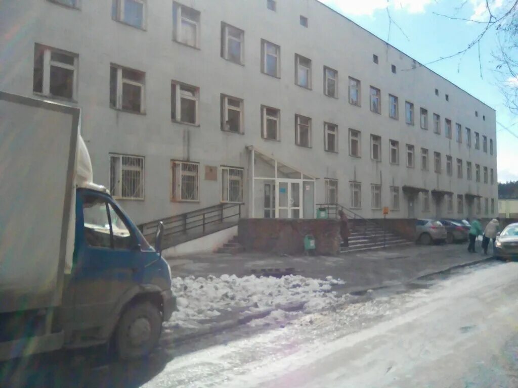 Серафимы дерябиной 38 а екатеринбург. Детская 6 поликлиника на серафимы дерябиной. Горбольница 6 серафимы дерябиной. Гбуз со цгкб 6. Горбольница 6 серафимы дерябиной.