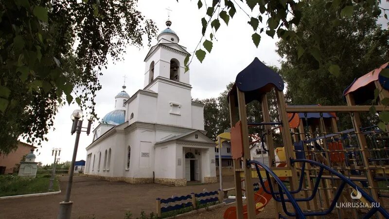 церковь михаила архангела в селе иглино. иглино башкортостан. церковь села иглино. храм михаила архангела иглино. село ауструм иглинского района церковь.