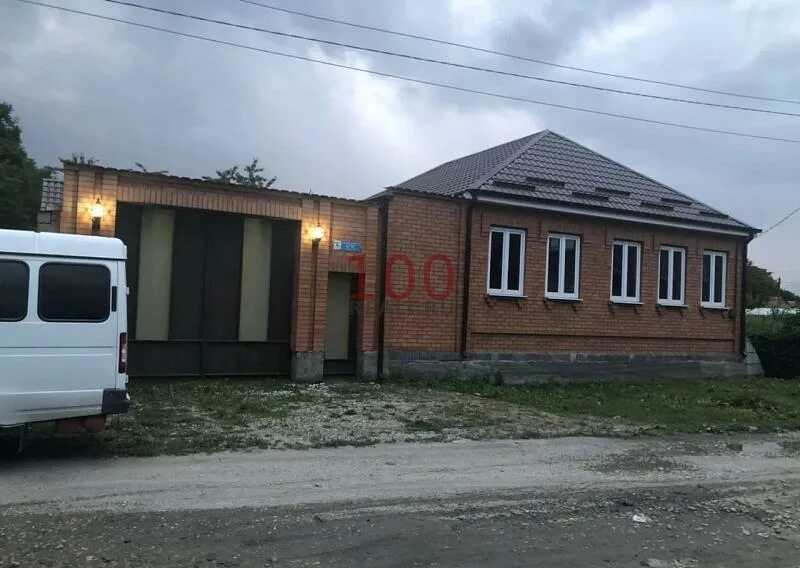 Гизельское шоссе владикавказ. Владикавказ село камбилеевское. Дома в ногире. Село ногир владикавказ. Алагир дома.