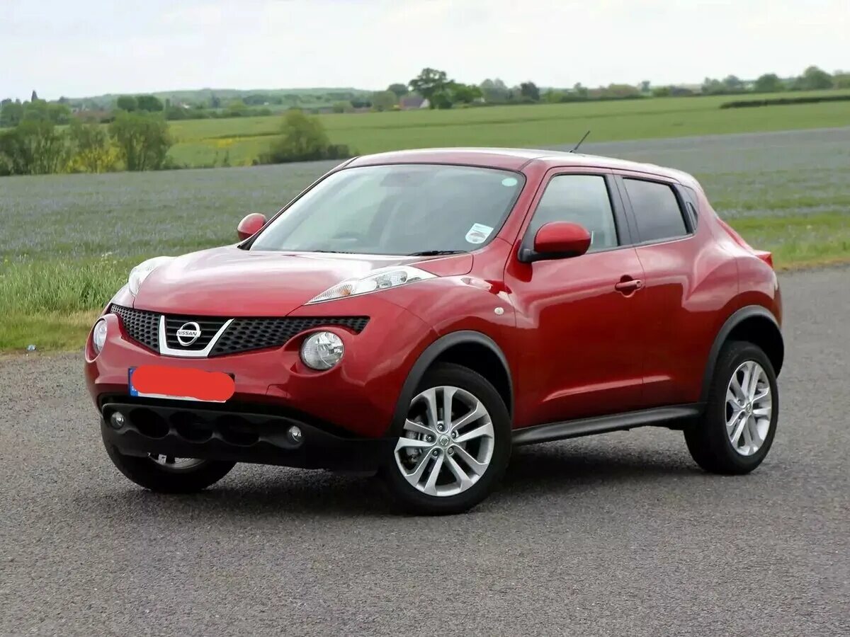 Ниссан машина страна. Nissan Juke (Жук). Nissan Juke 2018. Ниссан Жук 2020. Ниссан Джук красный.