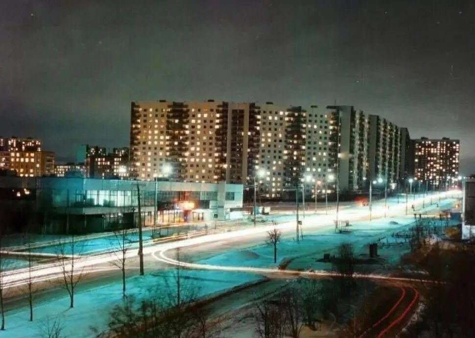 Улицы в ясенево москва. Ясенево улица Паустовского. Ясенево 1995 год. Ясенево 2023. Ясное Ясенево.