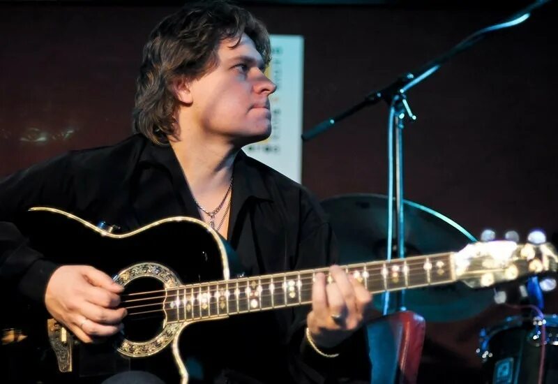 Мирошниченко гитарист. Мирошниченко гитара.