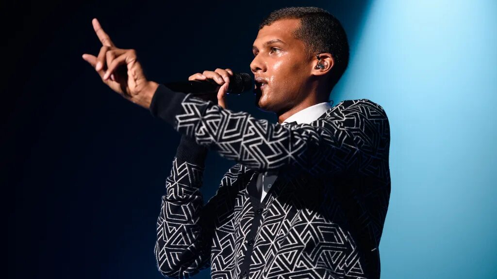 Formidable face. Stromae семья. Formidable stromae где послушать. Formidable stromae где послушать. Formidable stromae где послушать.