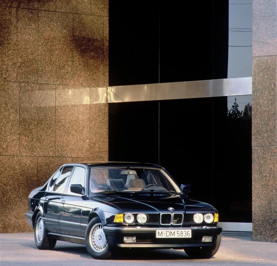 BMW 750i - DRIVE2