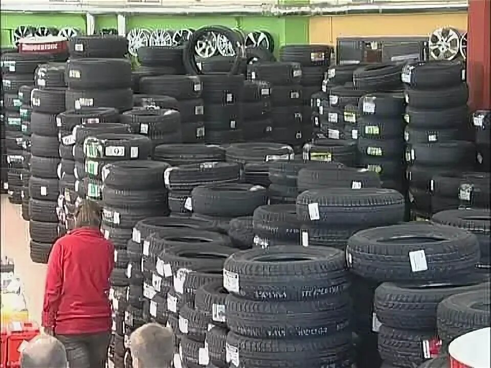 Колесо магазин шин бухарестская. Компания евро шины. Колесо магазин шин в спб на тельмана. Шины в колесе на бухарестской. Колёсо магазин в спб бухарестская.