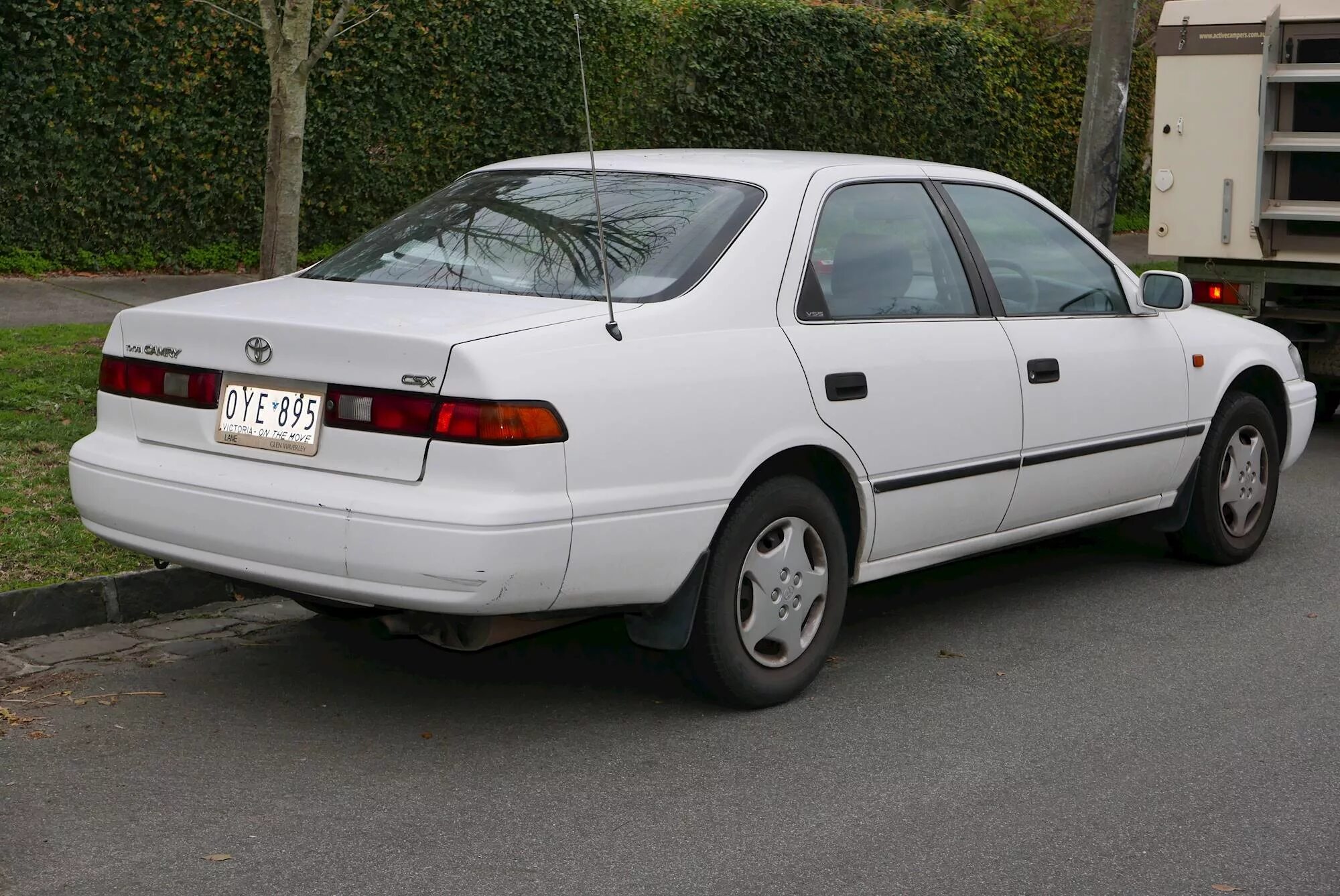 Toyota Camry 1998. Toyota Camry 1998 2.2. Тойота Камри седан 1998. Toyota Camry le 1998. Тойота старые модели