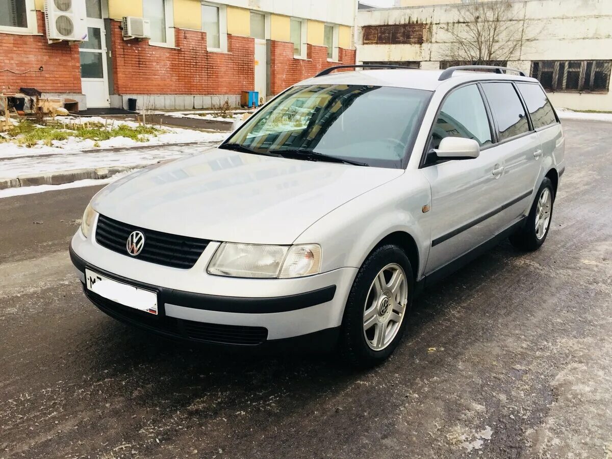 VW Passat 1999. Volkswagen Passat 1999 года. Фольксваген Пассат универсал 1999. VW Passat универсал 1999. Пассат 1999 куплю