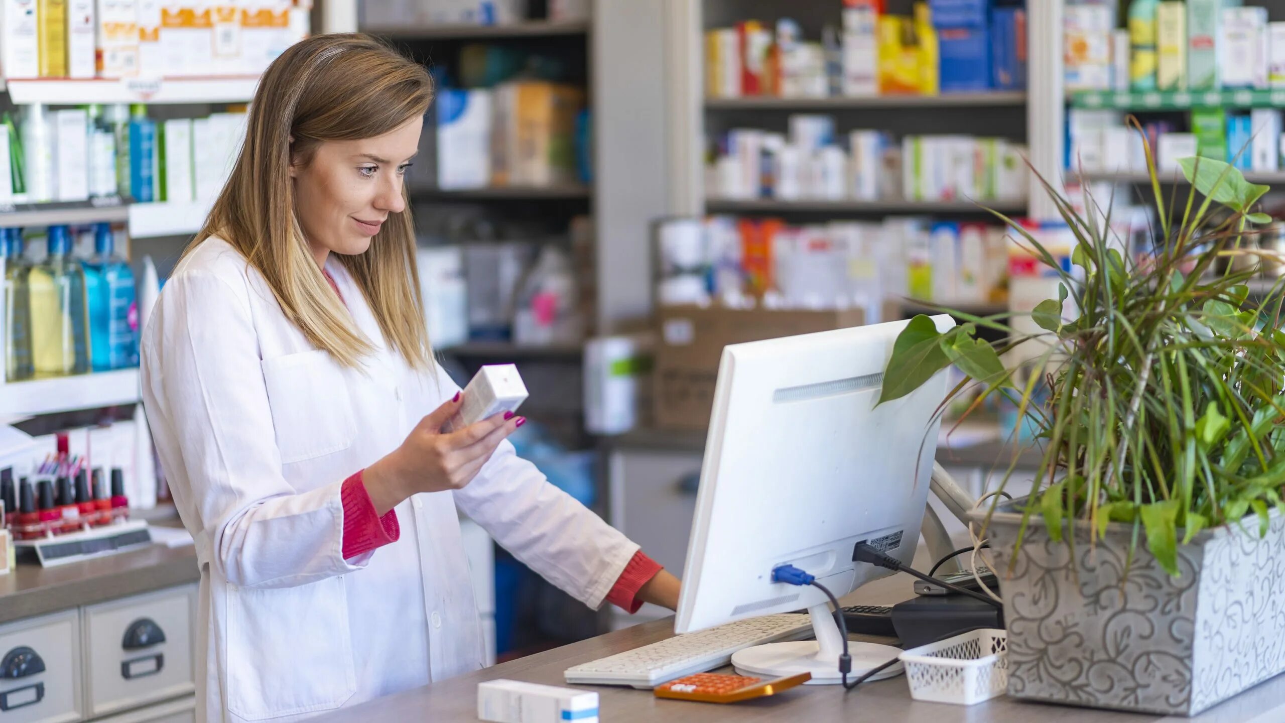 Аптечные информационные системы. Профессия фармацевт. Сфера фармации. Медицина лекарства. Сфера фармации.