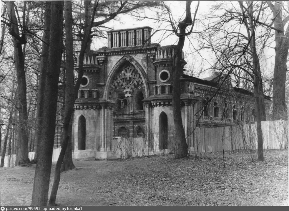 Парк Царицыно 1890. Царицыно 1950 руины. Царицыно усадьба разрушенный. Усадьба Царицыно руины. Старое царицыно