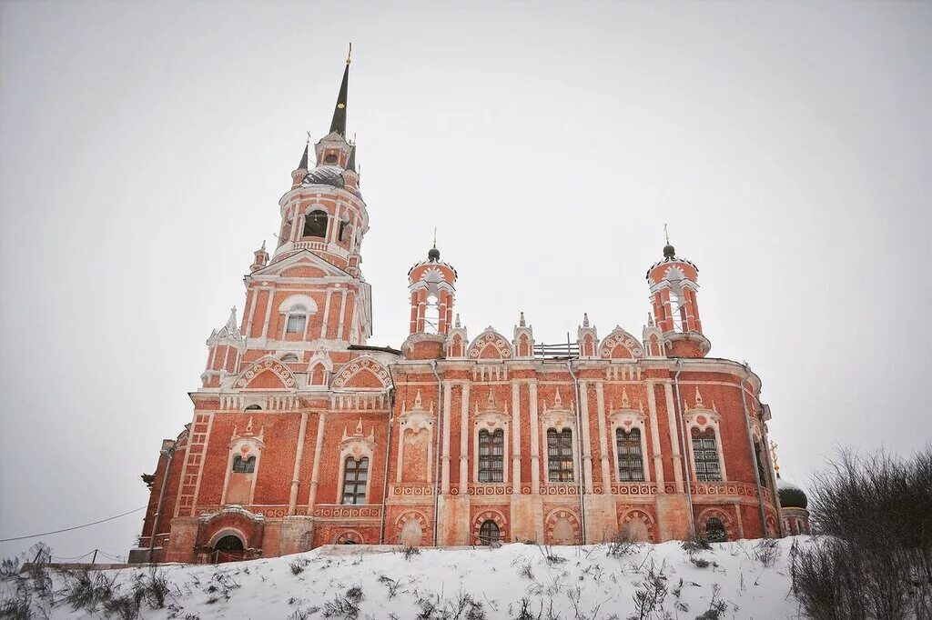 Можайск кремль. Можайский кремль можайск. ансамбль можайского кремля. можайский кремль ворота. можайск часовня кремлевская.