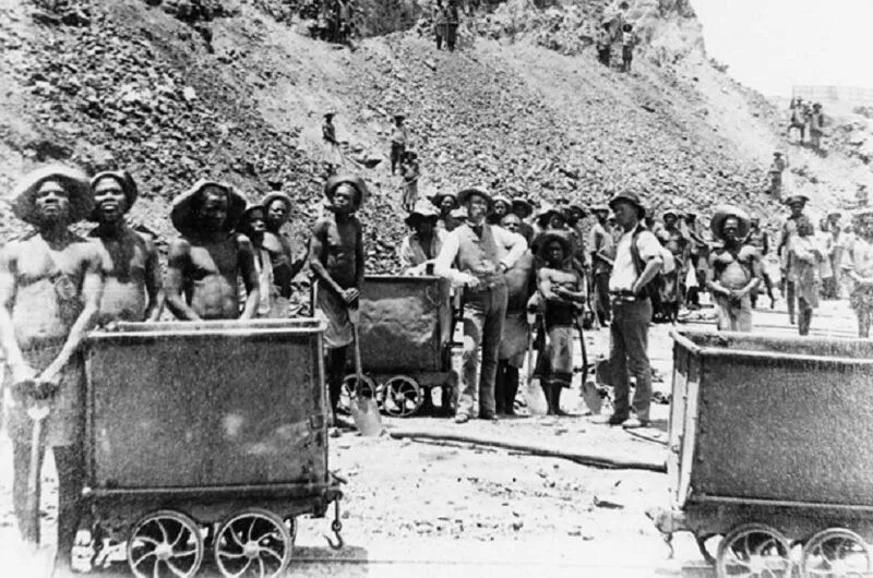 Пищевая отрасль в юар. Mining africa harsh. Рудник тау тона. Горная добыча. South africa mining.