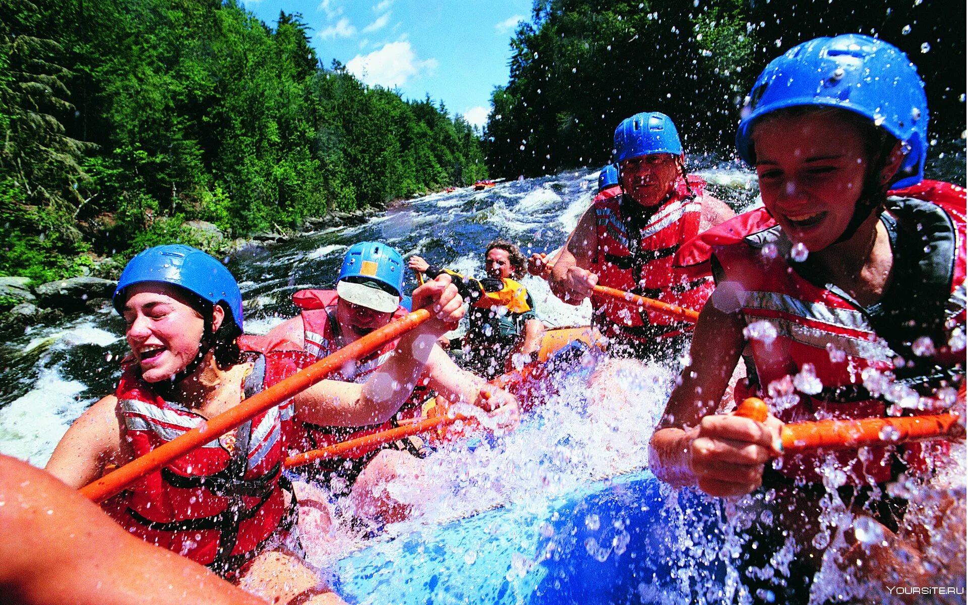Поход вид спорта. Экстремальный сплав по реке. Рафтинг экстрим. Экстремальные виды спорта рафтинг. Экстремальный туризм в Карелии.