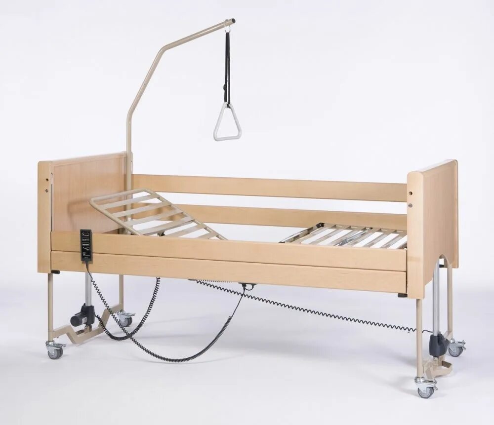 Подъемная кровать для лежачих больных. Кровать функциональная с электроприводом Luna 2 Vermeiren. Кровать медицинская функциональная с электроприводом Vermeiren Luna. Кровать функциональная с механическим приводом f8 novokom 210*90*90. Luna Basic кровать Vermeiren.