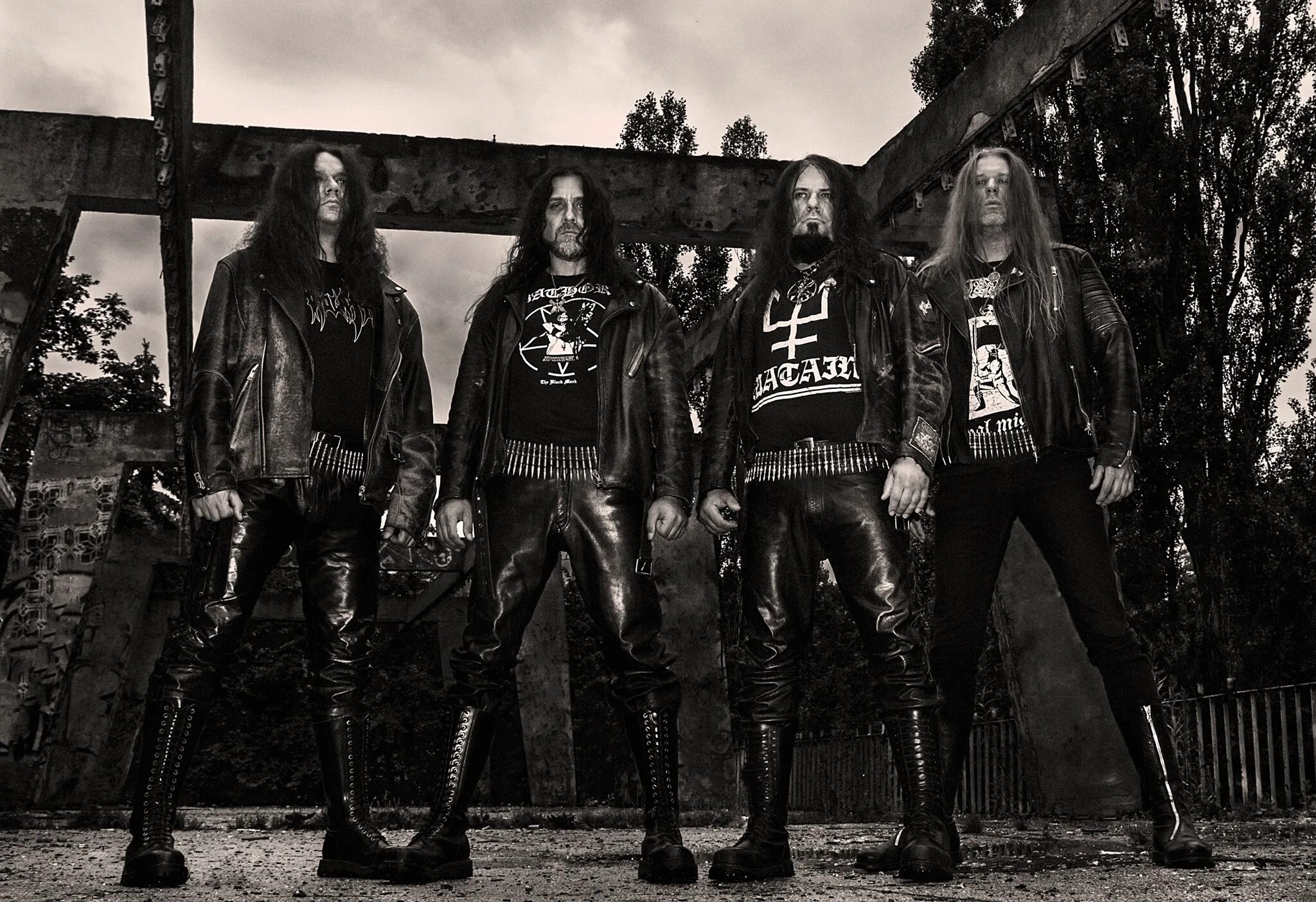 Кто такие металлисты. Azarath группа. Группа Behemoth. Behemoth Black Metal.