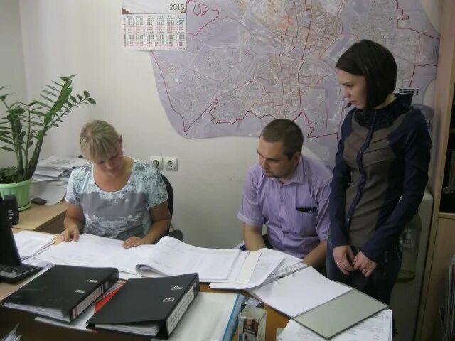 картинки избирательная комиссия белгородской области новикова. участковая избирательная комиссия. председатель избирательной комиссии белгородской области п ровеньки. заседание комитета. избирательная комиссия картинки.