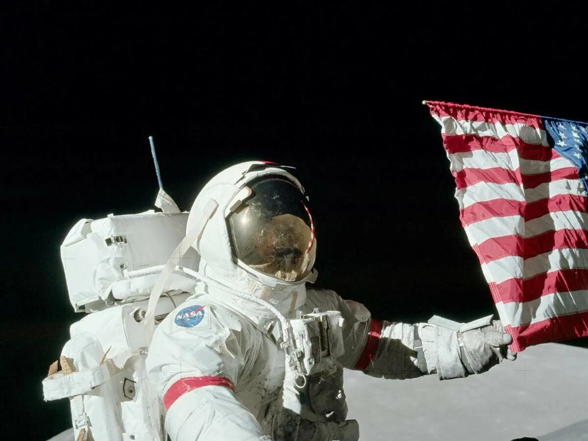 Аполлон 17 ракета. Экипаж союз-аполлон 1975. Союз аполлон космический корабль. Сатурн 5 аполлон. Лунный модуль аполлон 13.