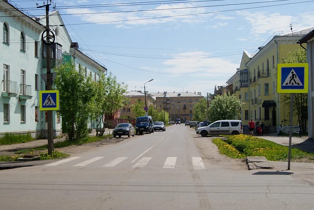 Город работ котлас. Котлас город. котлас центр города. котлас улицы. администрация города котлас.