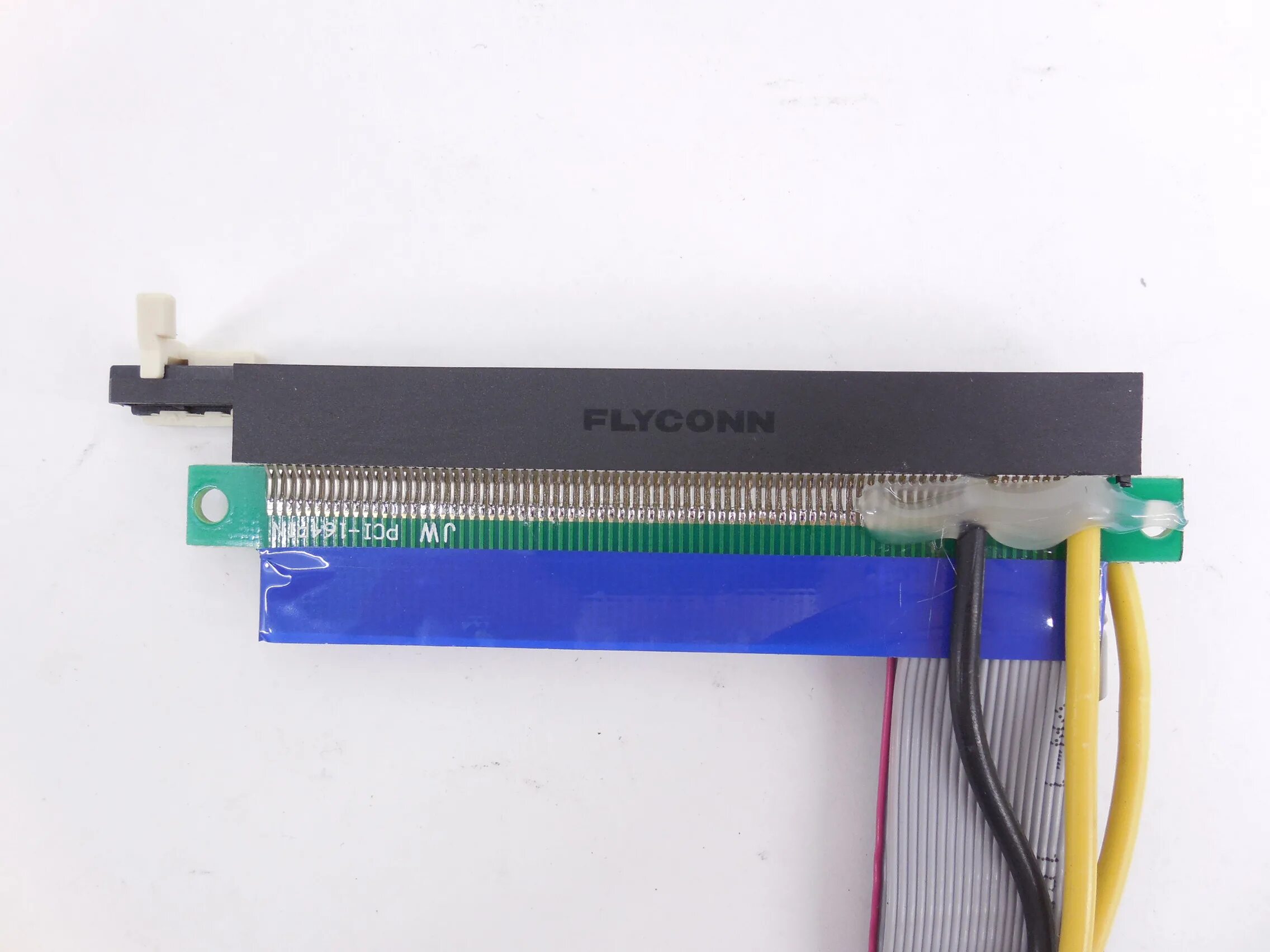 Pci e x1 в x16. Рейзер pci-e x1. райзер шлейф pci-e x16. pci-e 1 райзер. угловой райзер pci-e 16x.