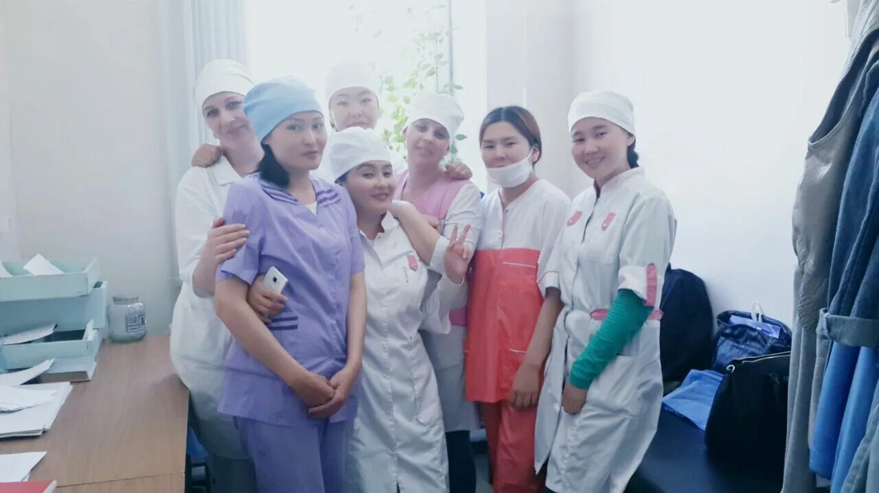 алданский медицинский колледж. город алдана 9 мая. стипендиат главы республики саха якутия. уус алдан борогонцы. устинов андрей александрович полюс алдан.