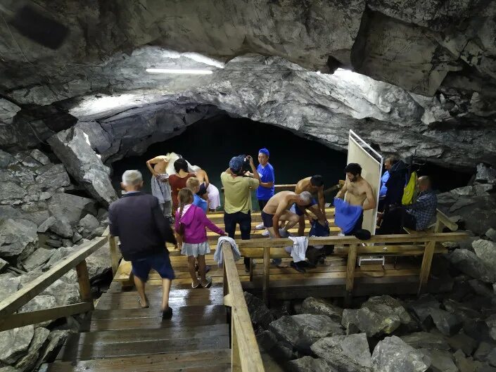 Пещера Коныр Аулие. Семей пещера Коныр Аулие Ата. Пещера в Казахстане Коныр Аулие. Коныр-Аулие Восточно-Казахстанская область.