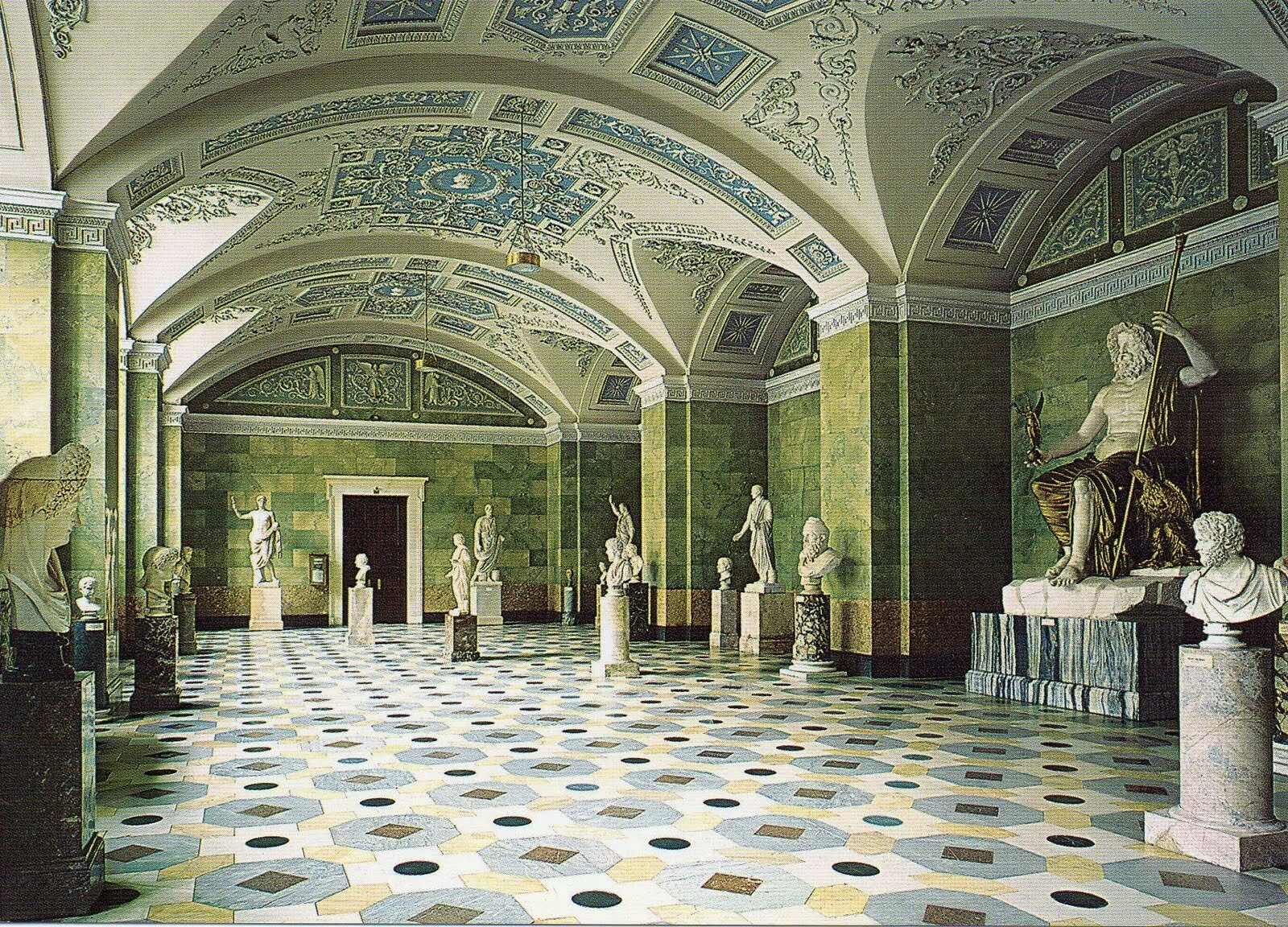 Зал древностей. Двенадцатиколонный зал эрмитажа. фельдмаршальский зал зимнего дворца. эрмитаж фельд маршалский зал. зал юпитера в эрмитаже.